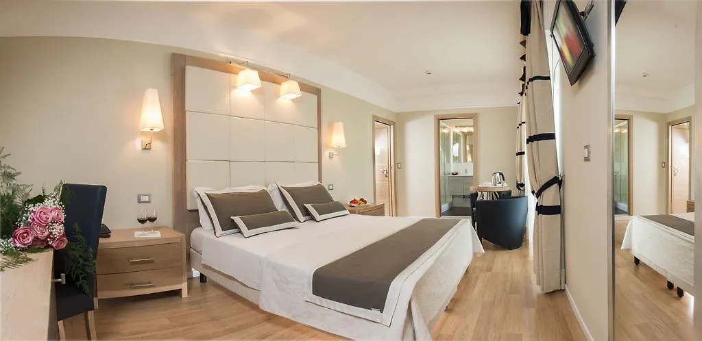 Atlas Hotel Riccione 3*,  Italien