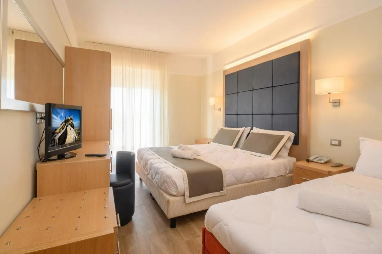 ***  Atlas Hotel Riccione Olaszország